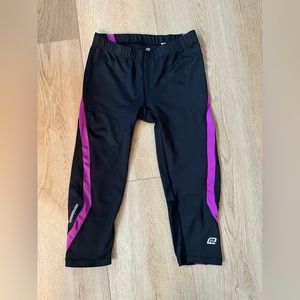 Roadrunner Capri Running Leggings